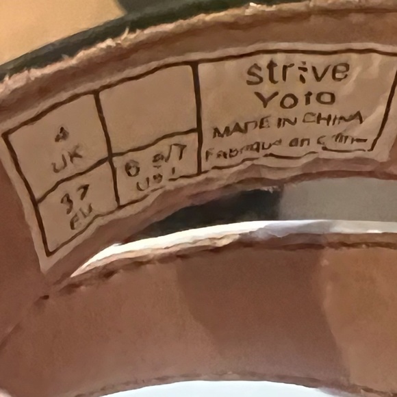 Strive Yoto sandals. Never worn.  Comfortable and adorable! - Picture 4 of 5